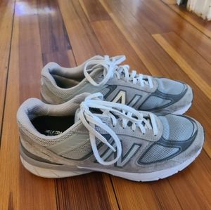 New balance 990v5 miUSA Size 9.5